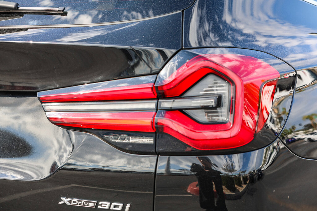 Used 2022 BMW X3 xDrive30i w/ Premium Package 2 image 27