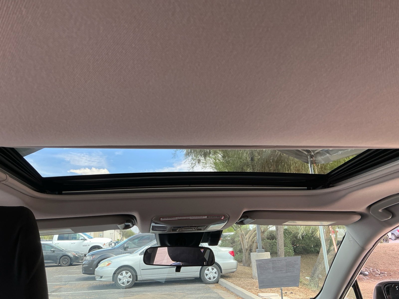 Used 2020 Toyota RAV4 XLE w/ Convenience Package image 33