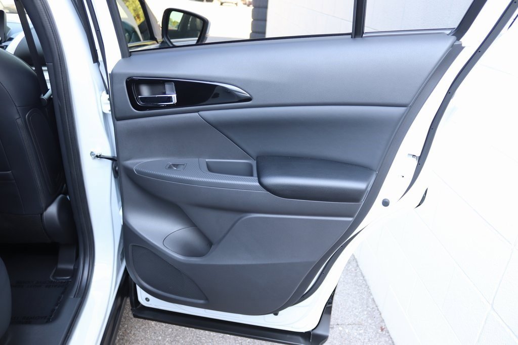 New 2026 Mitsubishi Eclipse Cross SE image 8