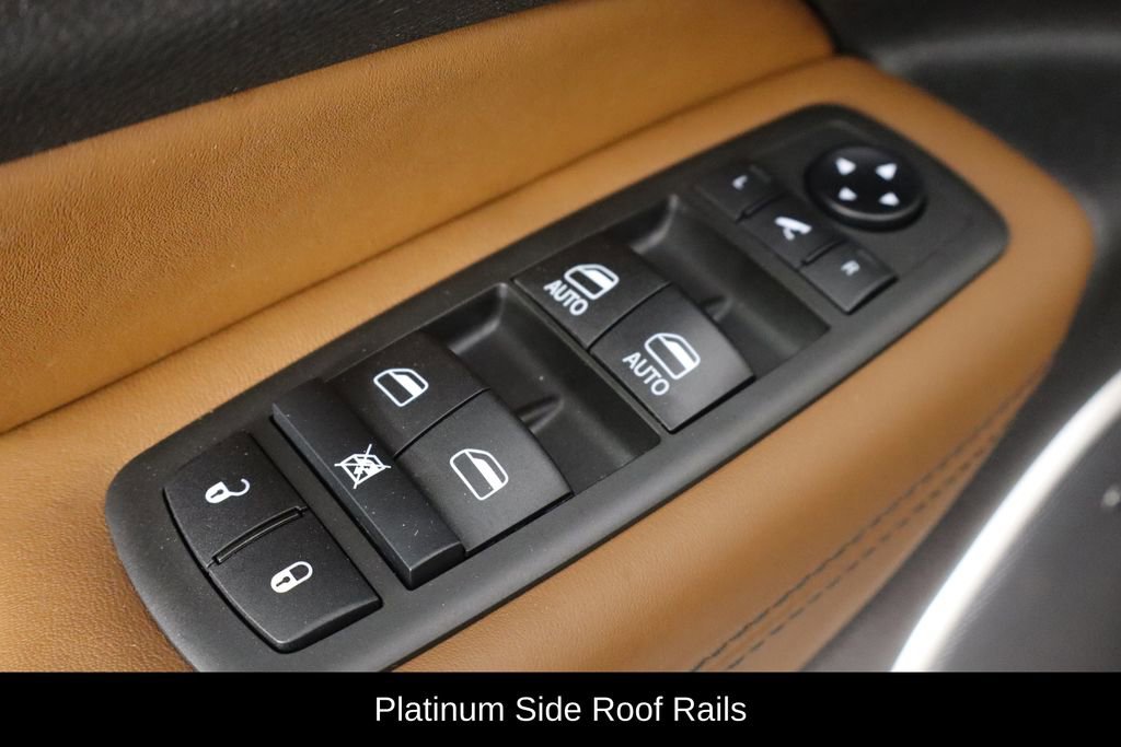 Used 2021 Jeep Grand Cherokee Summit w/ Platinum Series Group AWD/4WD image 20