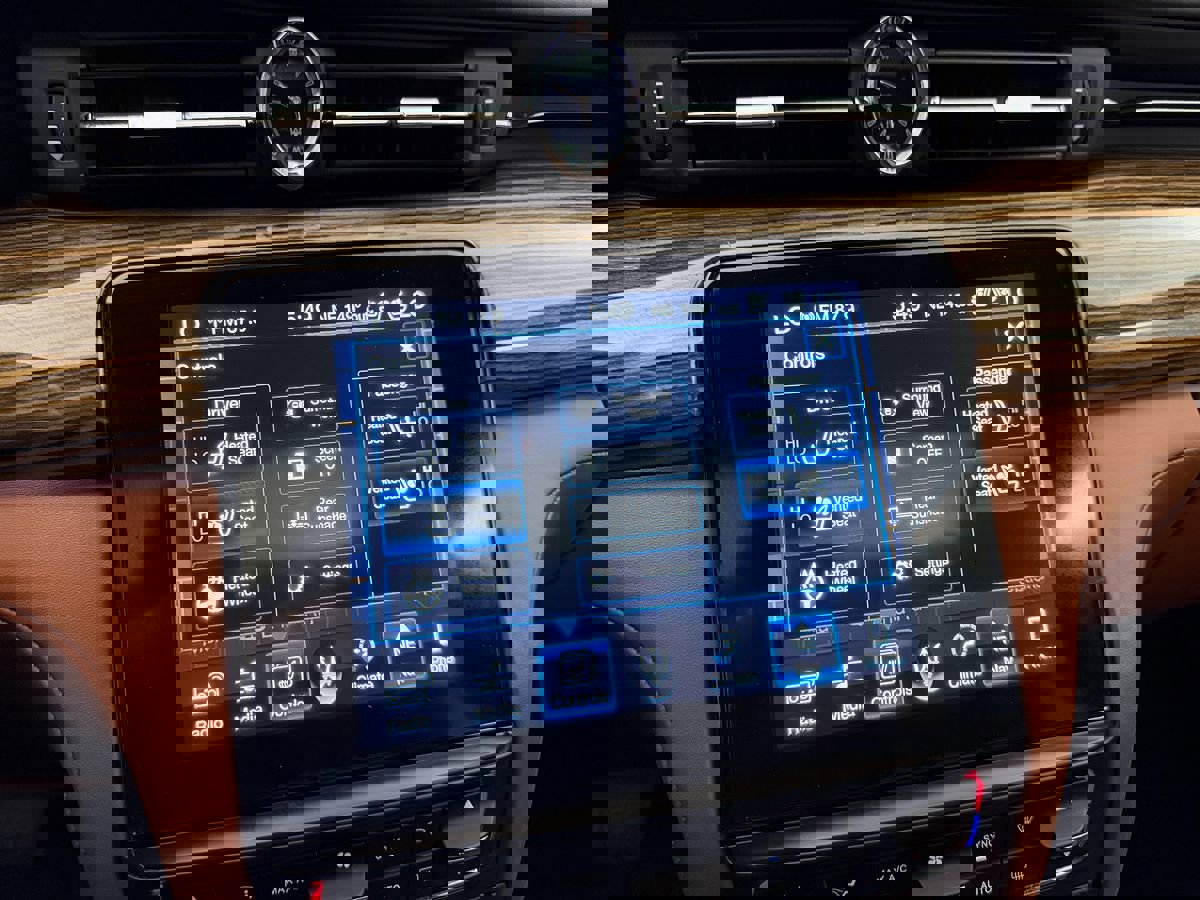 Used 2017 Maserati Quattroporte S GranLusso Q4 image 25