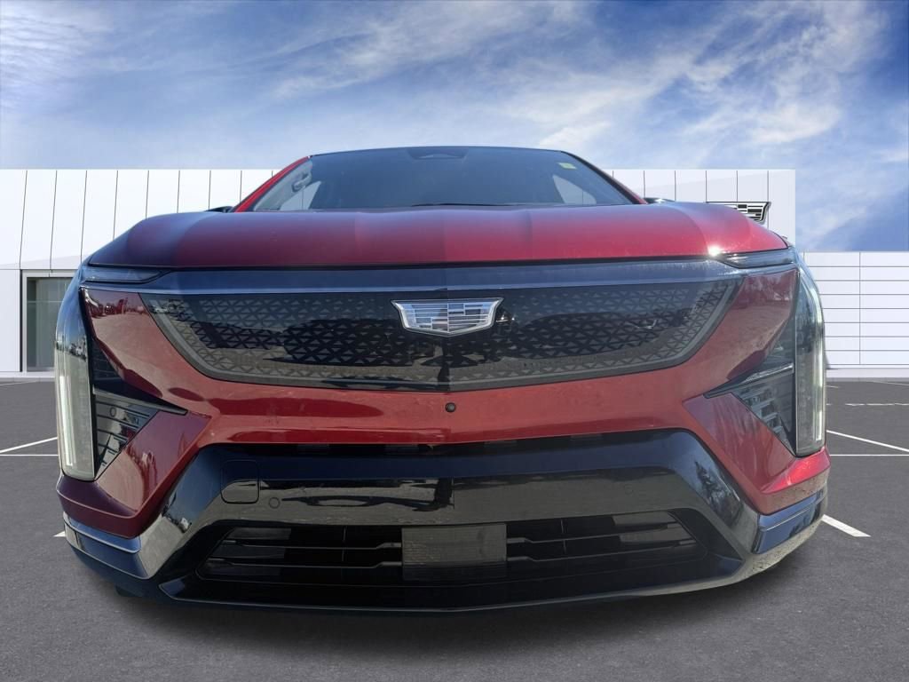 Certified 2025 Cadillac Optiq Sport 2 w/ LPO, Floor Liner Package image 7