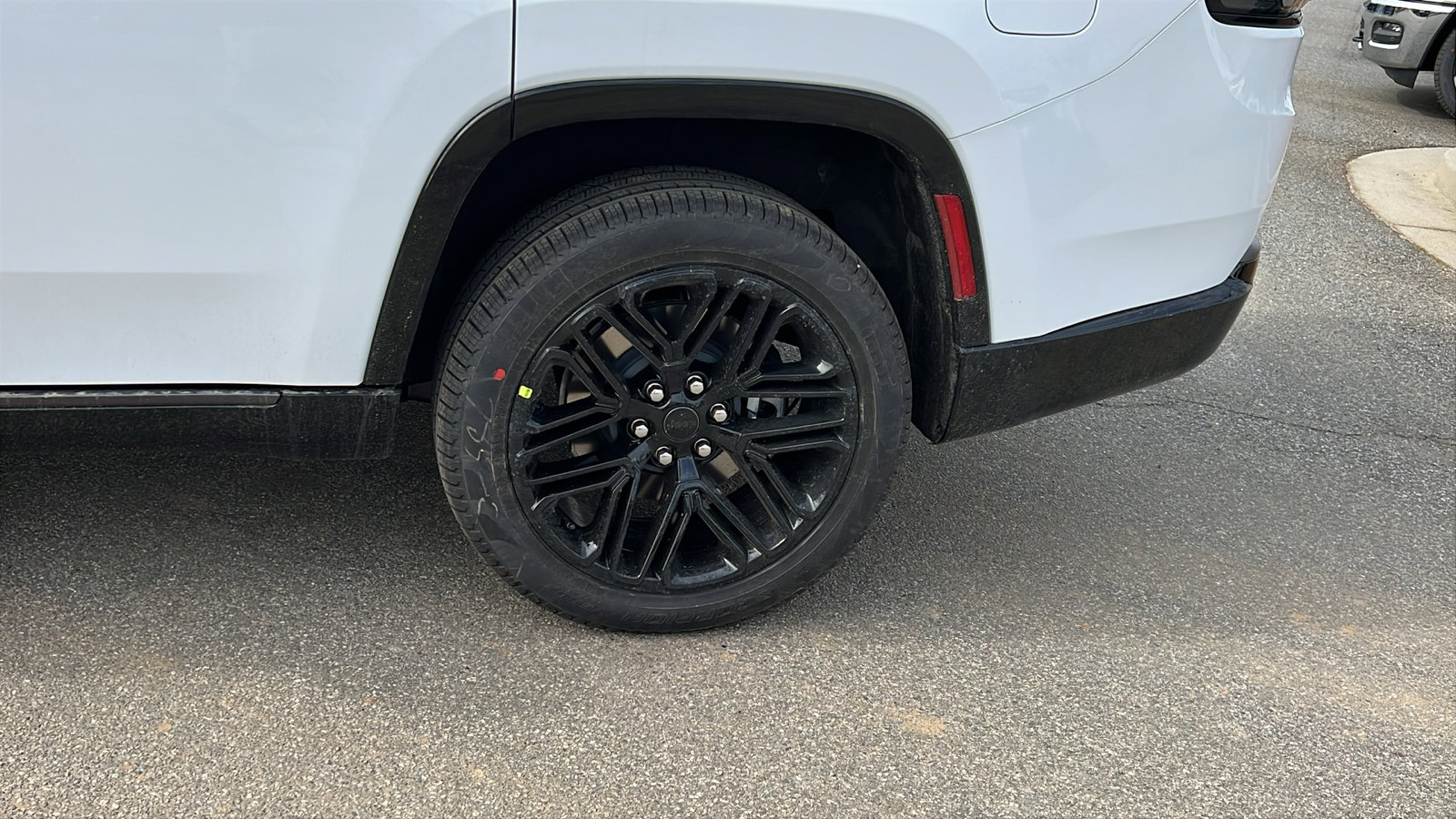 New 2026 Jeep Grand Wagoneer Limited image 12