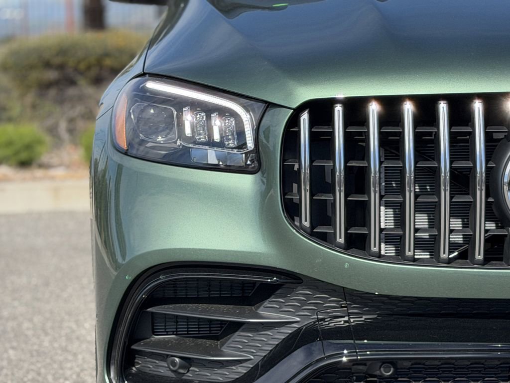 New 2026 Mercedes-Benz GLS 63 AMG 4MATIC image 7