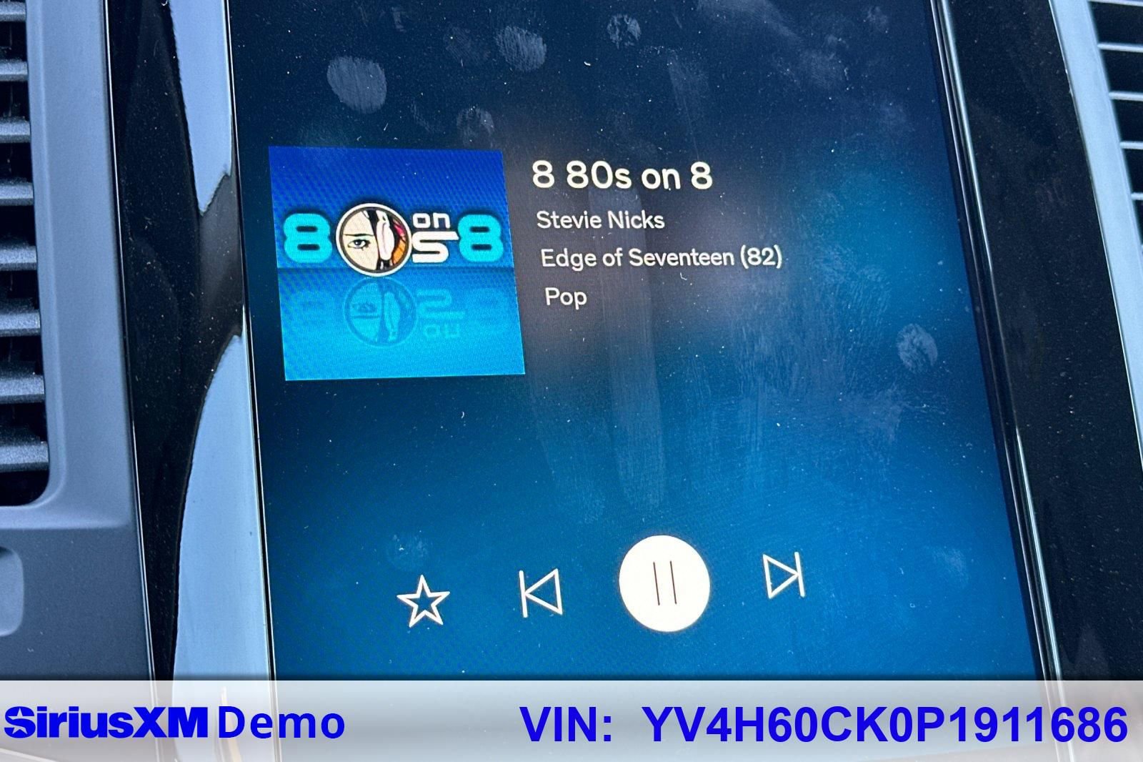 Used 2023 Volvo XC90 T8 Core image 29