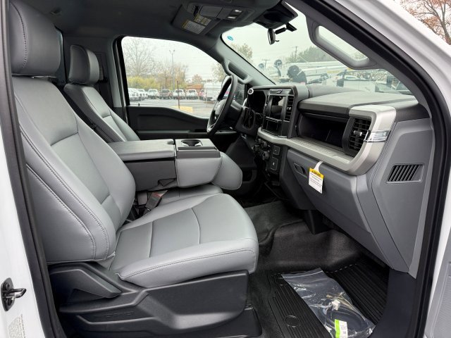 New 2025 Ford F350 XL w/ XL Chrome Package AWD/4WD image 16