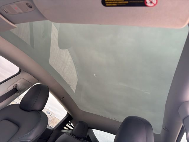 Used 2020 Tesla Model Y Performance image 32