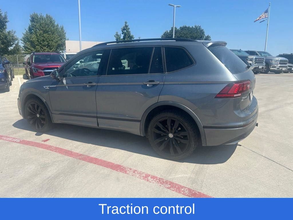 Used 2021 Volkswagen Tiguan SE R-Line FWD image 4
