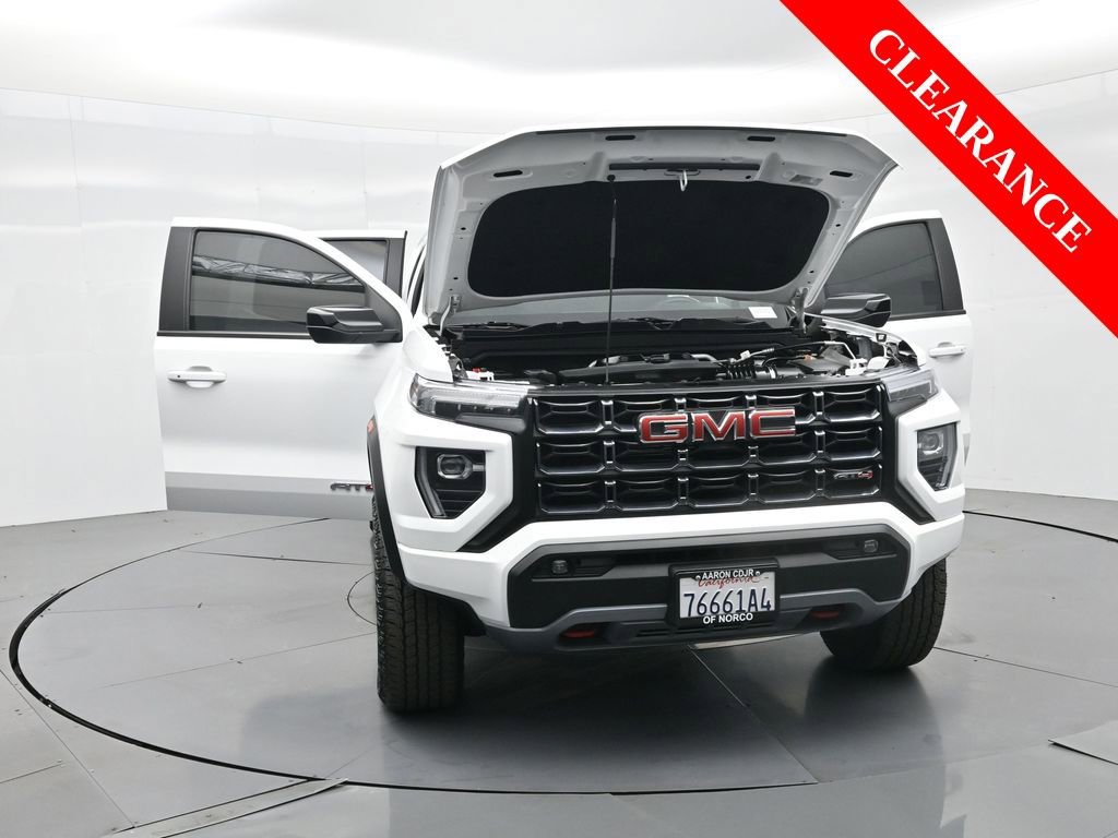 Used 2024 GMC Canyon AT4 w/ Canyon Safety Plus Package image 38
