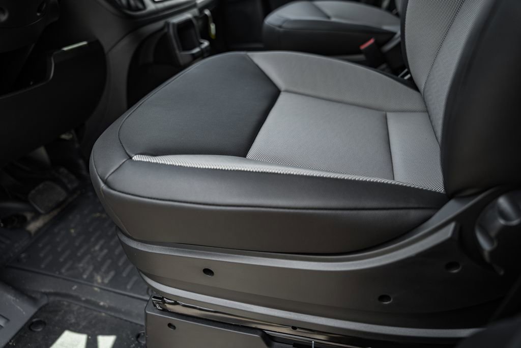 New 2025 RAM ProMaster 3500 w/ Quick Order Package 22G SLT image 29