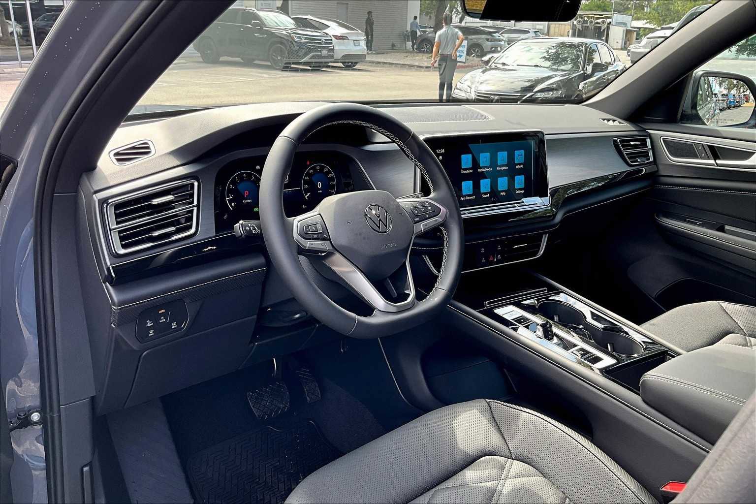 New 2026 Volkswagen Atlas Cross Sport SE image 8