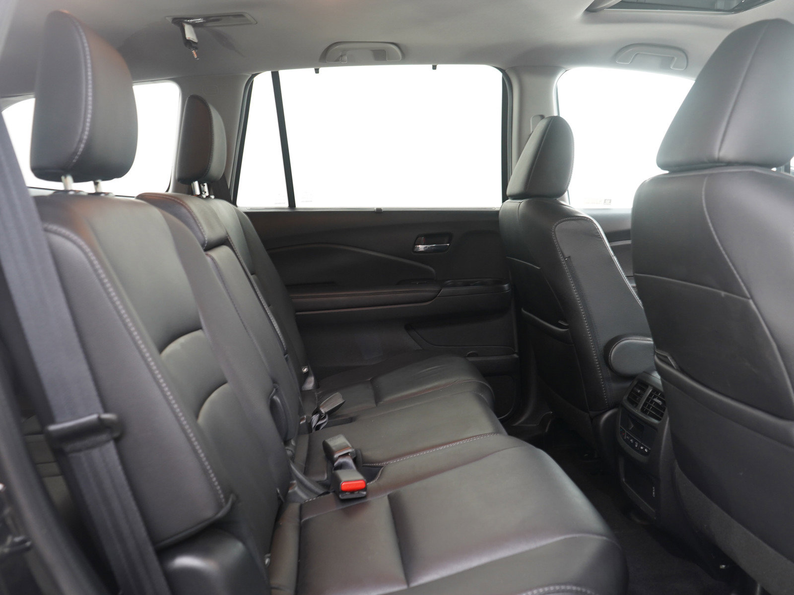 Used 2022 Honda Pilot Special Edition image 14