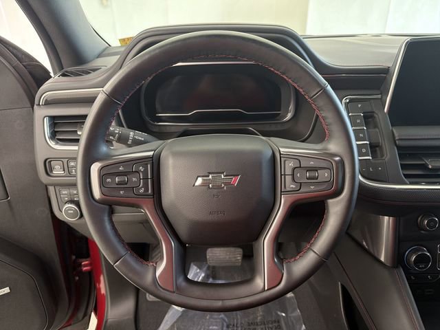 Used 2023 Chevrolet Suburban RST w/ Luxury Package image 37