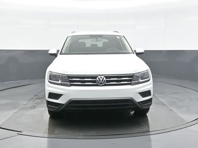 Used 2020 Volkswagen Tiguan S image 2