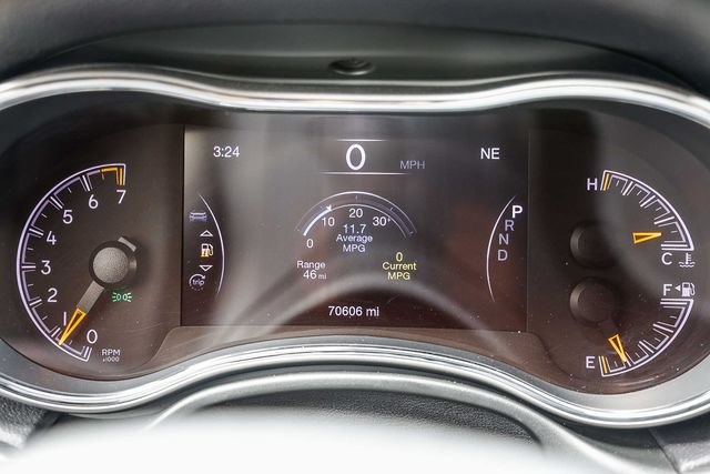 Used 2020 Jeep Grand Cherokee Altitude AWD/4WD image 26