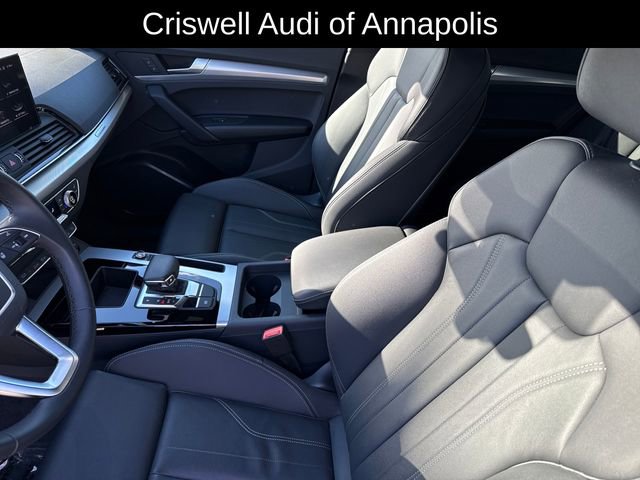 Used 2025 Audi Q5 2.0T Premium w/ Convenience Plus Package image 23