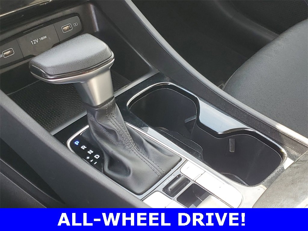 Used 2022 Hyundai Tucson SE image 25