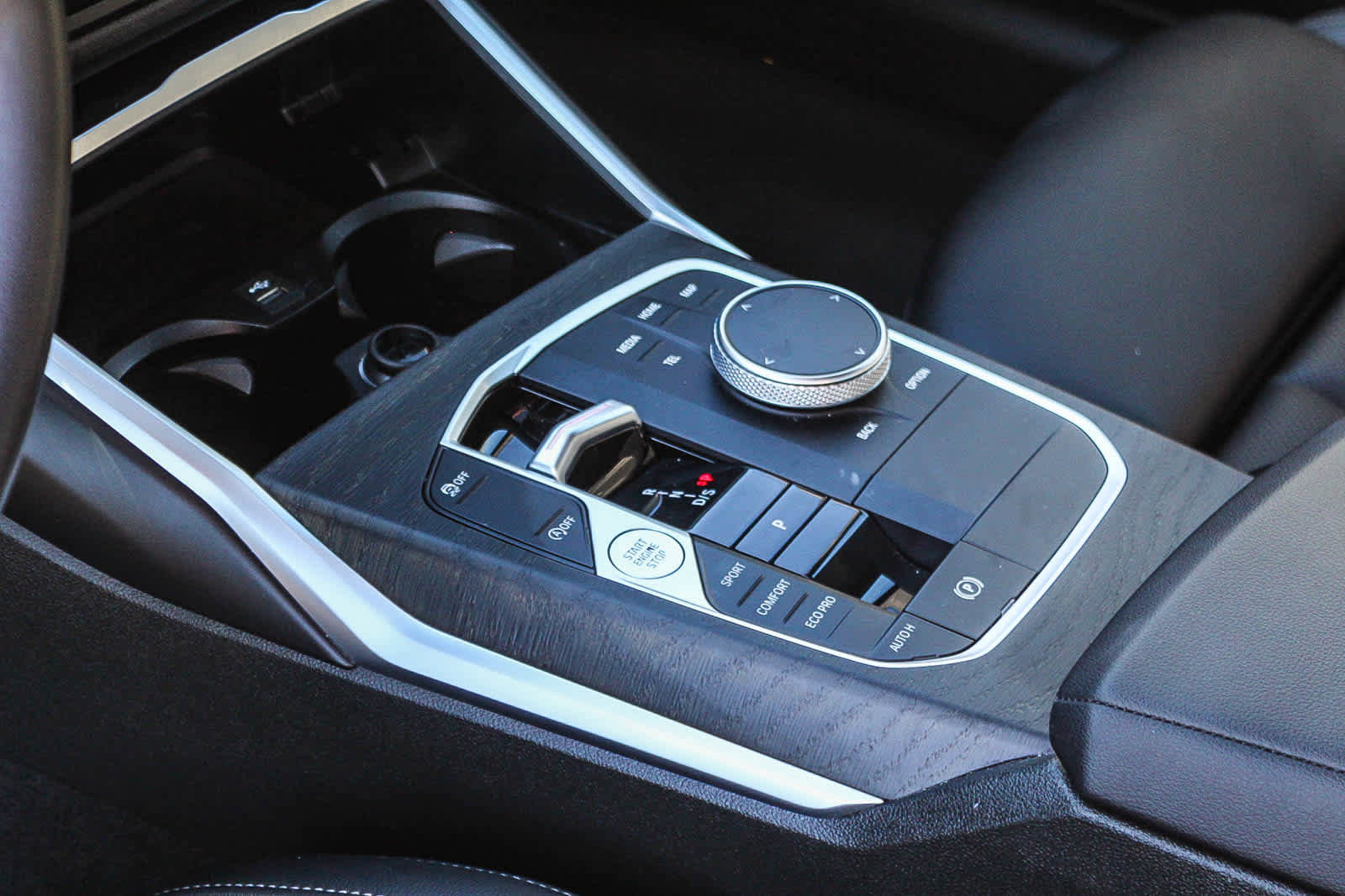 Certified 2023 BMW 330i Sedan image 19