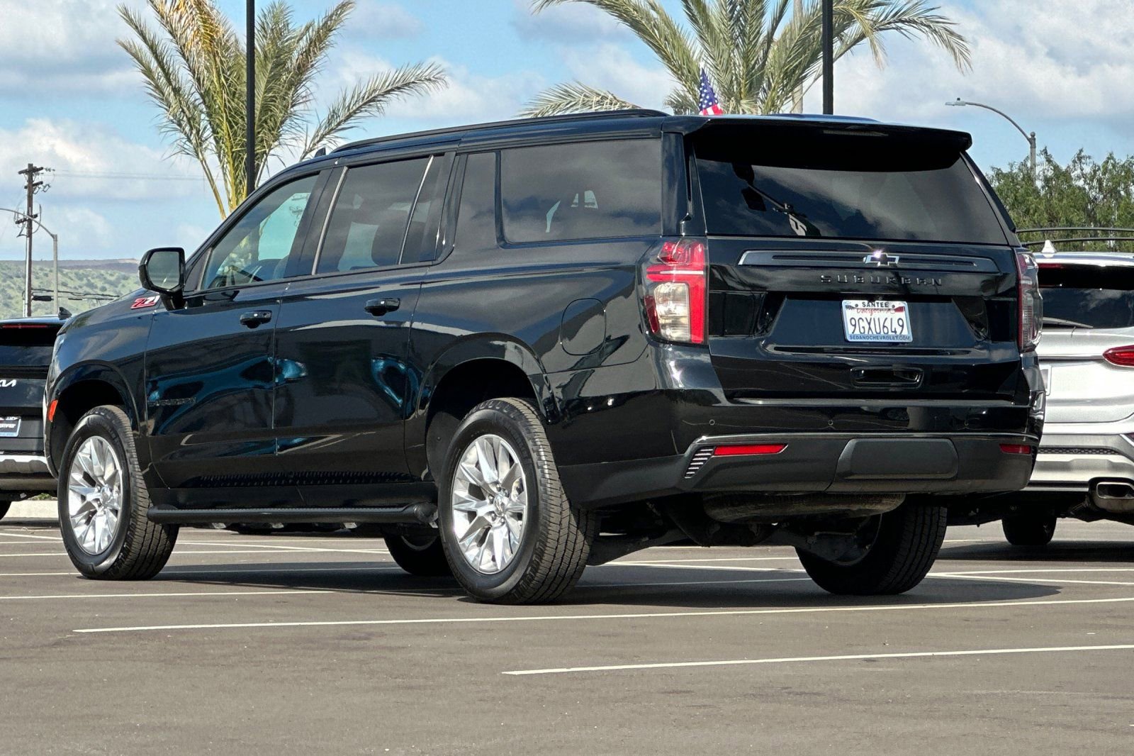 Used 2022 Chevrolet Suburban Z71 image 6