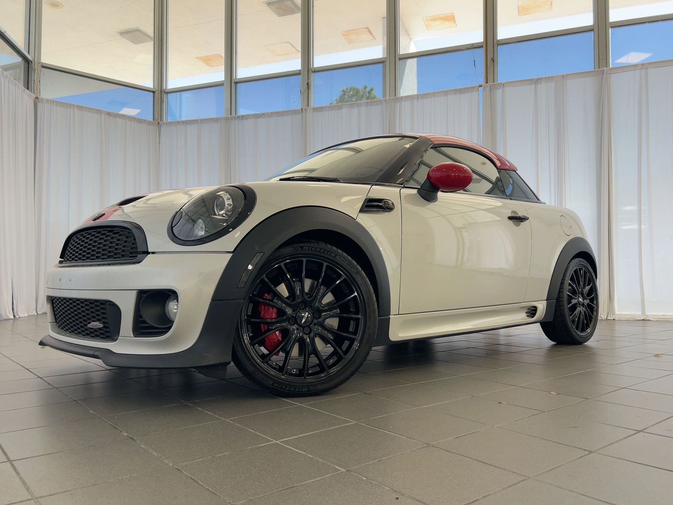 Used 2012 MINI Cooper Coupe John Cooper Works image 29