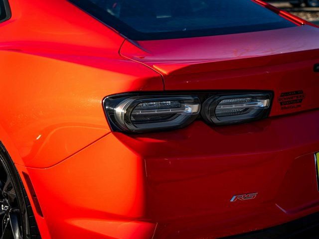 Used 2021 Chevrolet Camaro LT w/ RS Package image 10