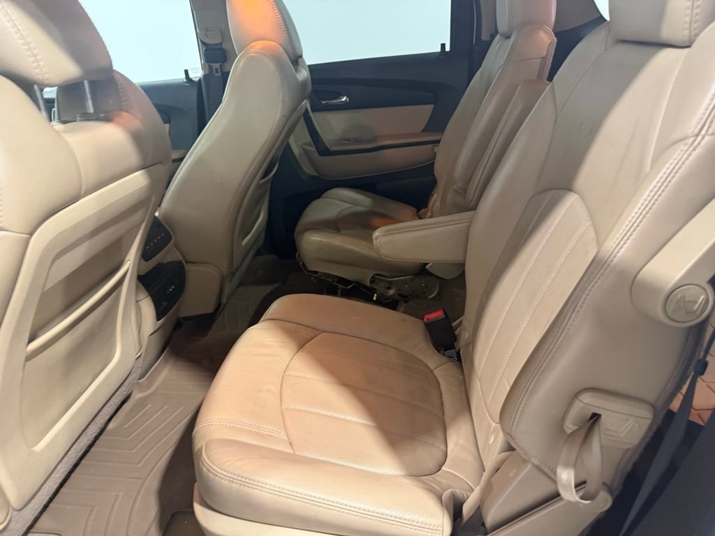 Used 2012 GMC Acadia Denali image 9