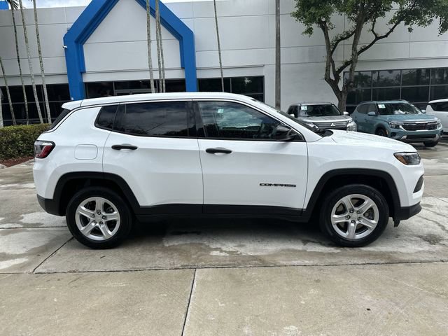 Used 2023 Jeep Compass Sport AWD/4WD image 21