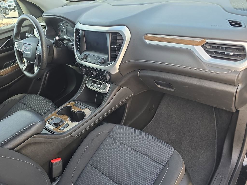 Certified 2023 GMC Acadia SLE w/ Driver Convenience Package image 30