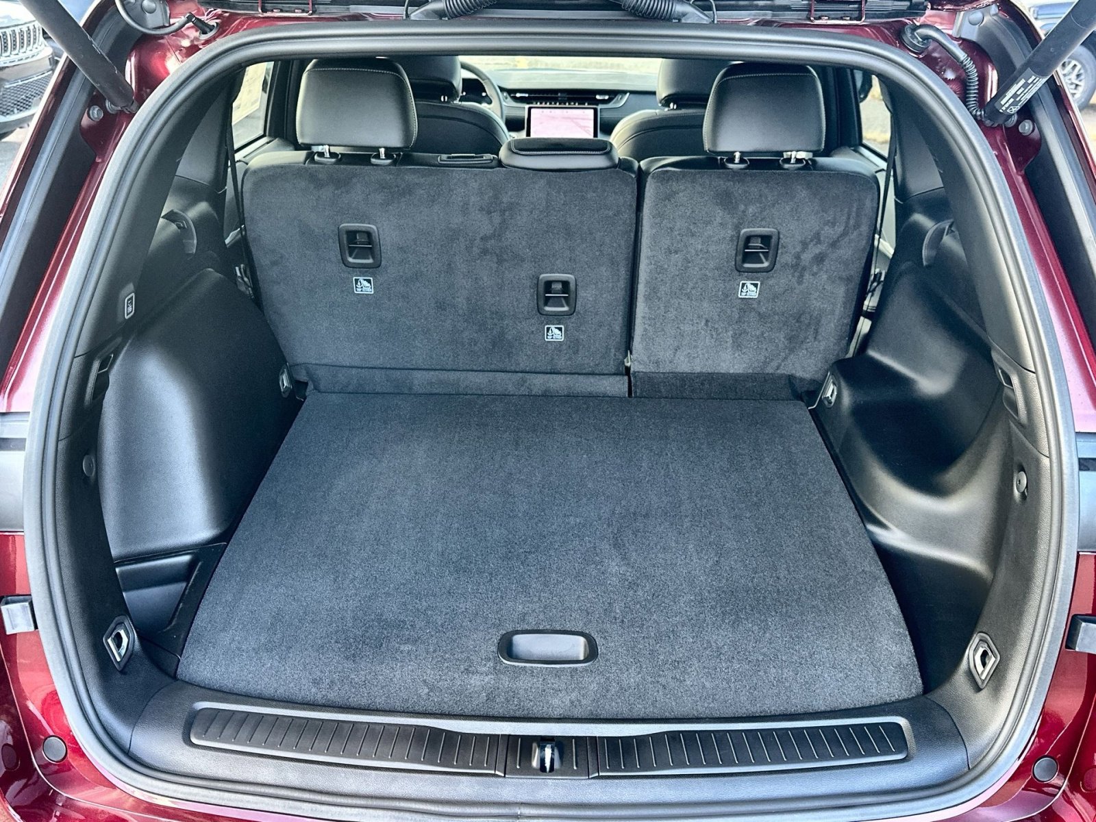 New 2025 Jeep Grand Cherokee Limited w/ Luxury Tech Group II image 26