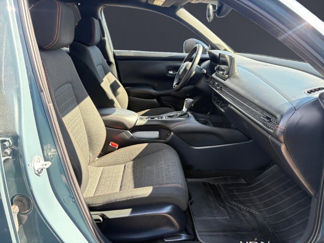 Used 2025 Honda HR-V Sport image 15