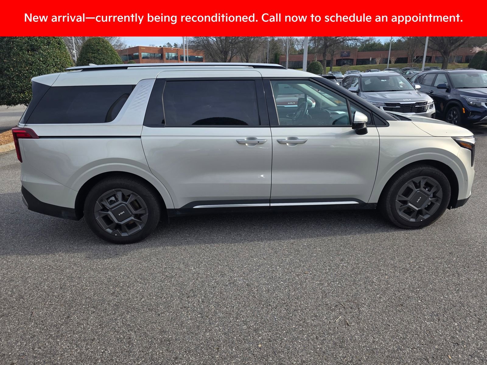 Certified 2026 Kia Carnival SX image 7