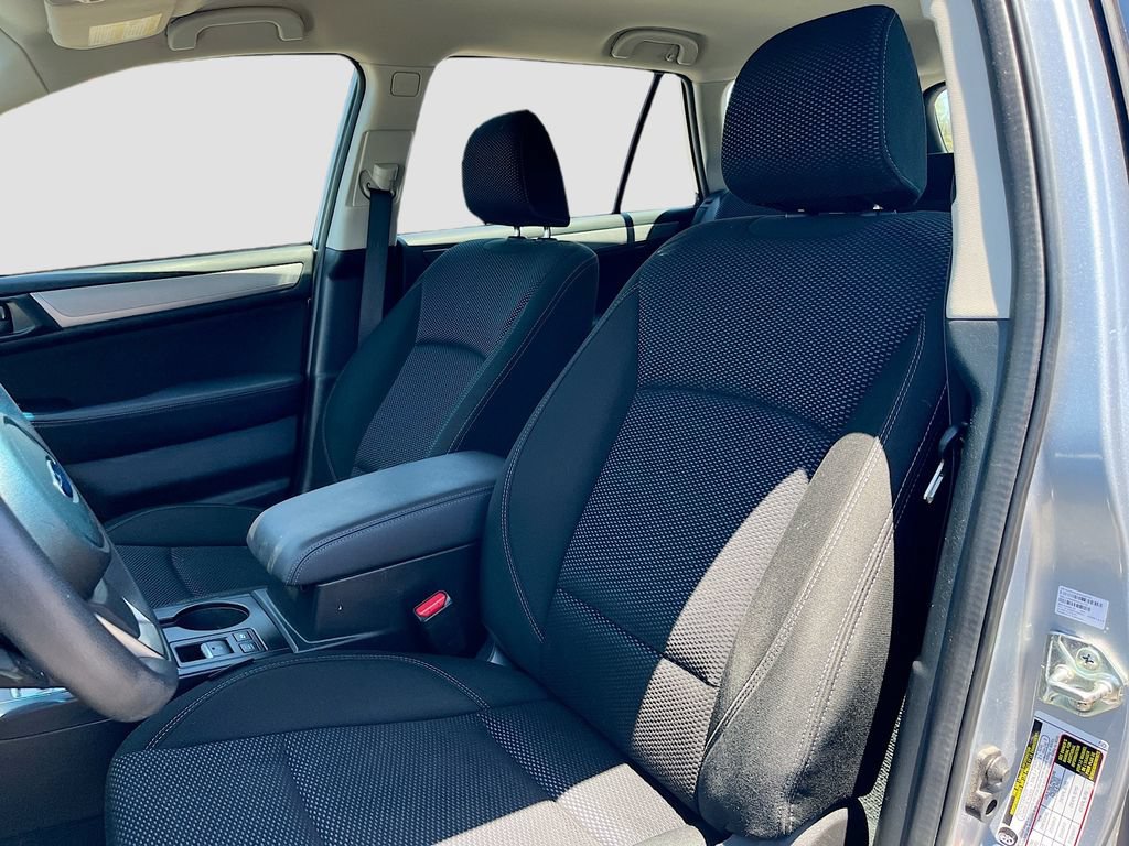 Used 2019 Subaru Outback 2.5i AWD/4WD image 19