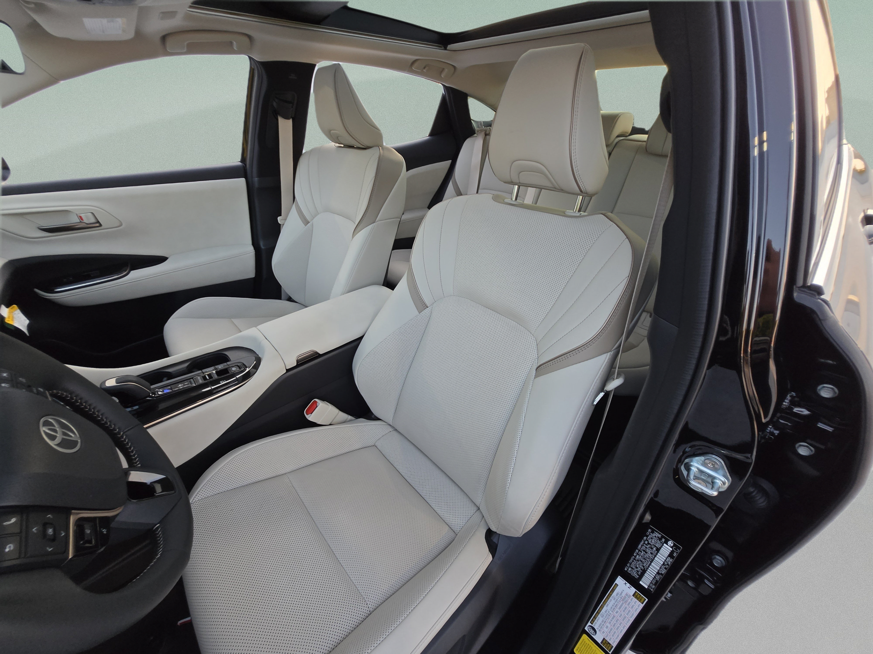 Certified 2026 Toyota Crown w/ Advanced Technology Package AWD/4WD image 14