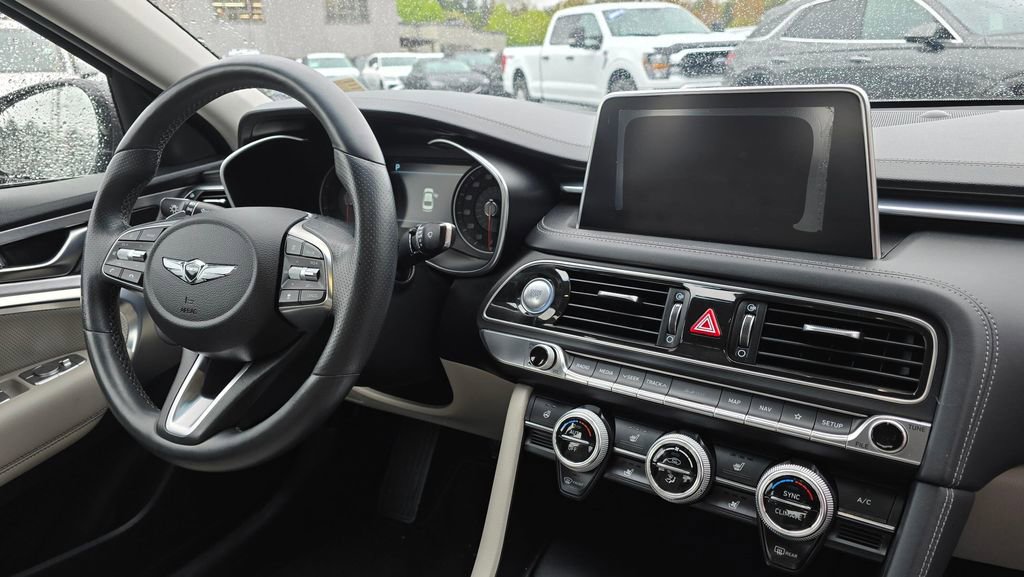 Used 2019 Genesis G70 2.0T Advanced w/ Elite Package image 11