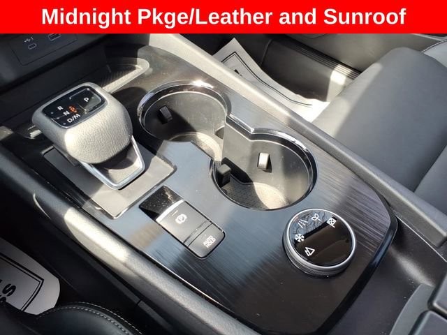 Used 2023 Nissan Rogue SV w/ SV Premium Package image 25