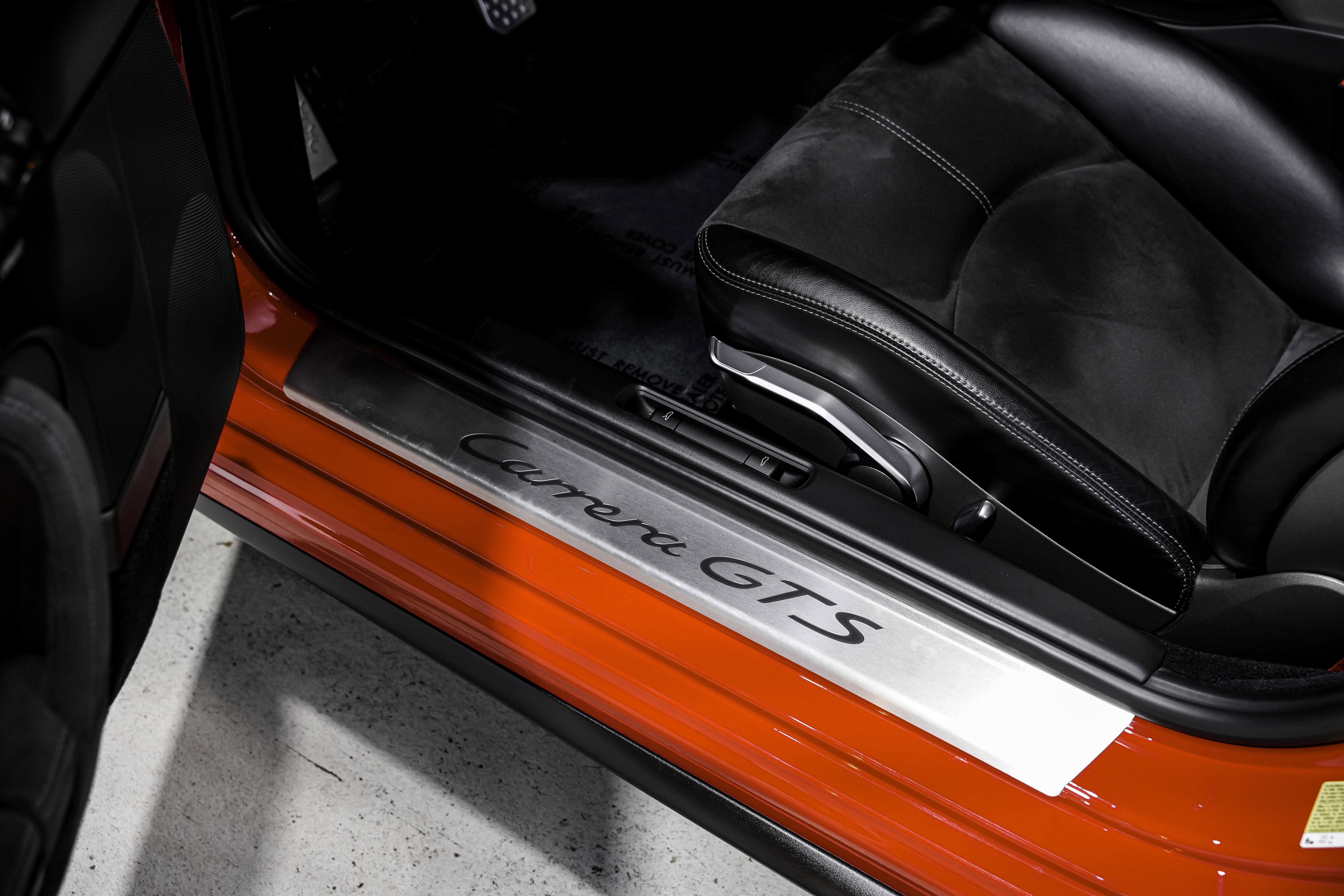 Used 2012 Porsche 911 Carrera GTS image 22