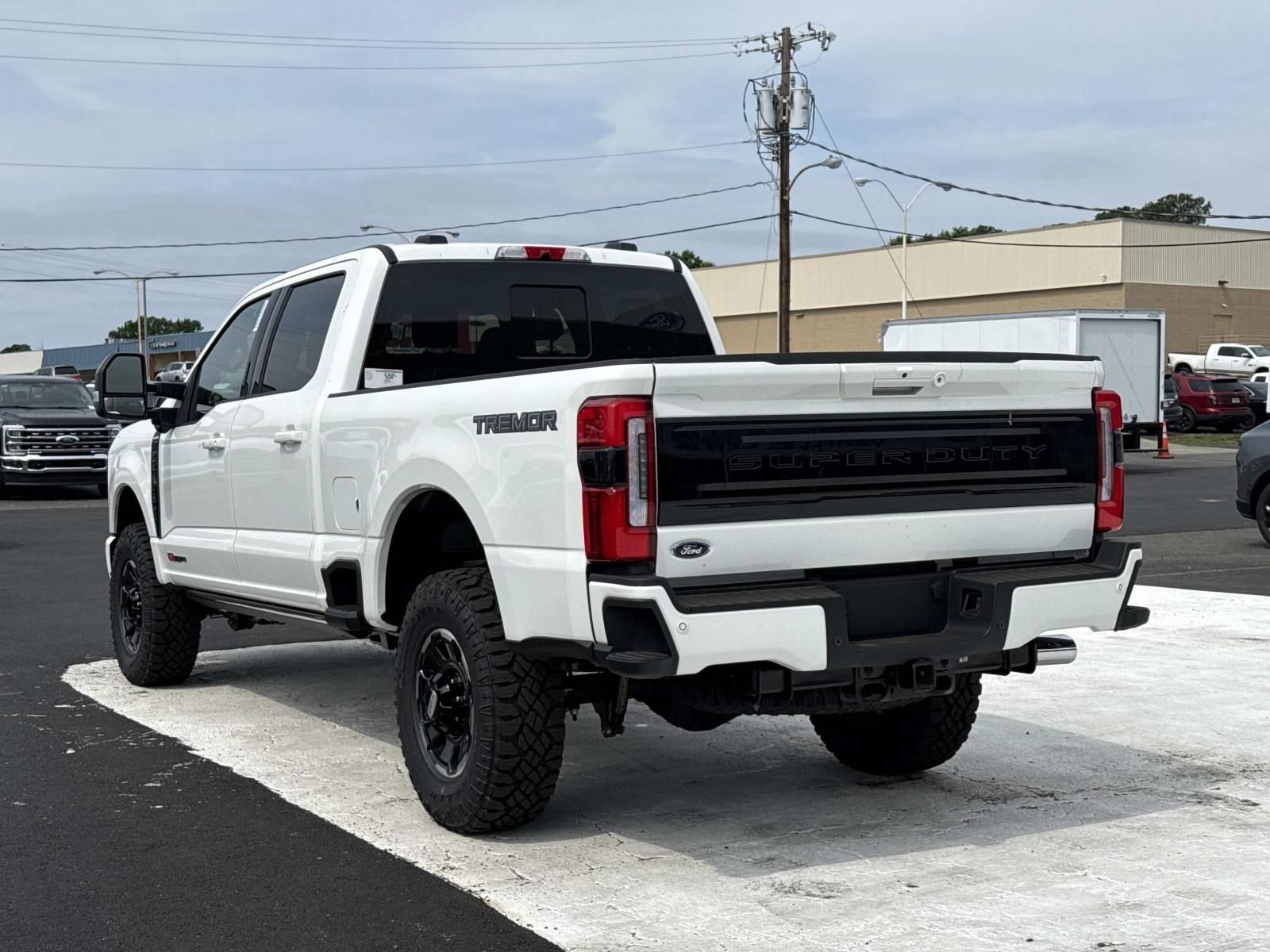 New 2026 Ford F250 Platinum w/ Tremor Off-Road Package AWD/4WD image 5