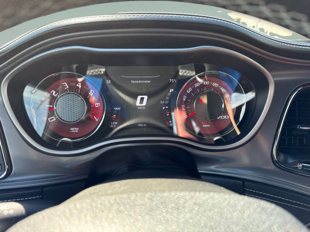 Used 2023 Dodge Challenger SRT Hellcat RWD image 16