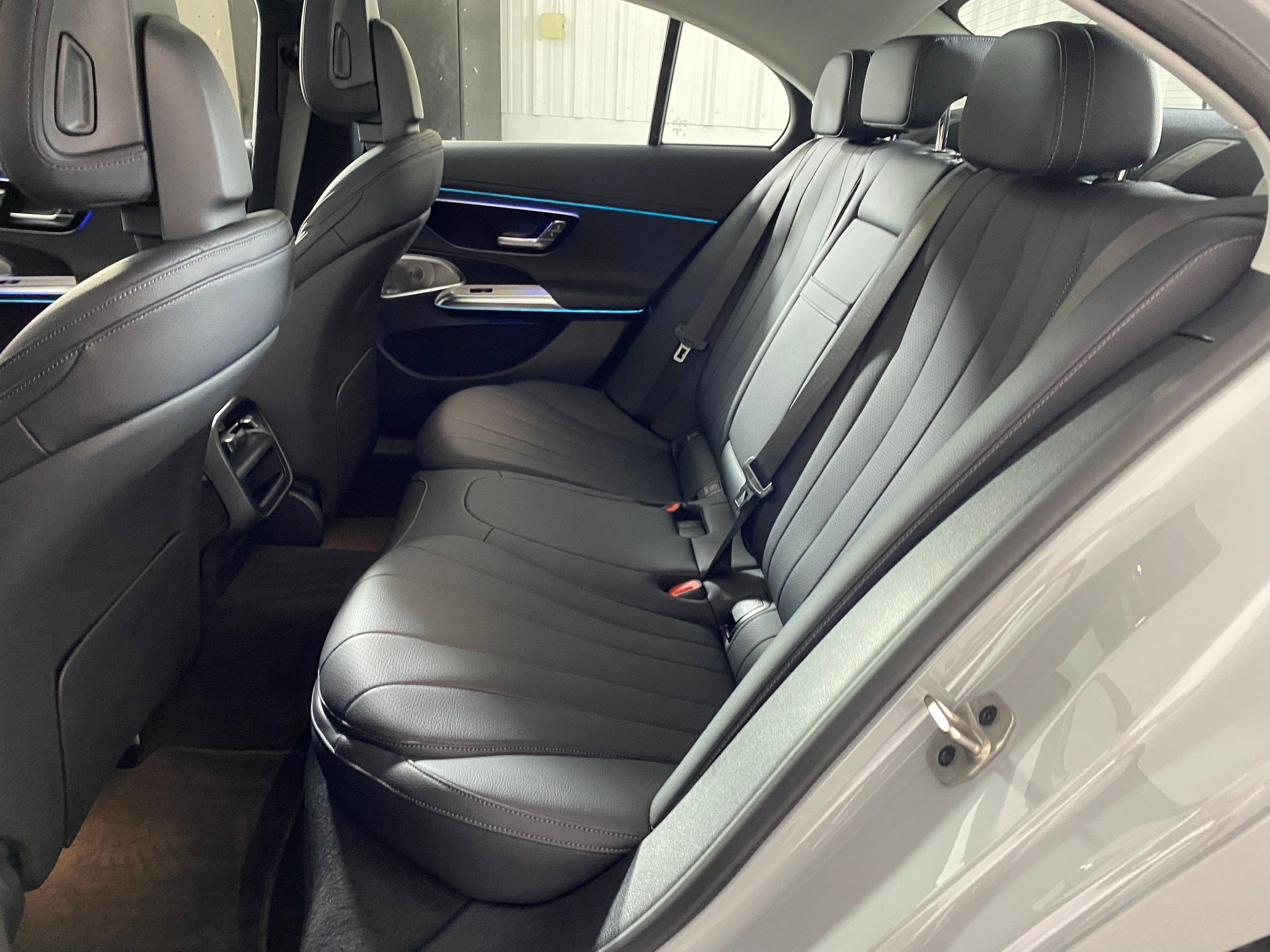 New 2026 Mercedes-Benz E 350 4MATIC Sedan image 14