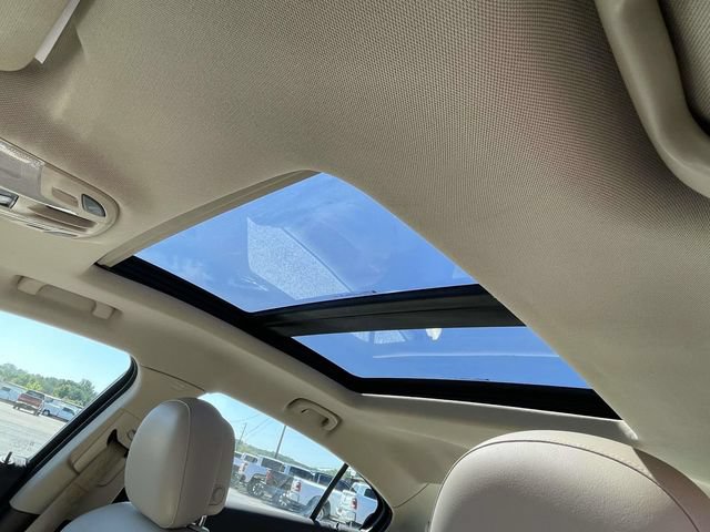 Used 2014 Buick LaCrosse Leather FWD image 17