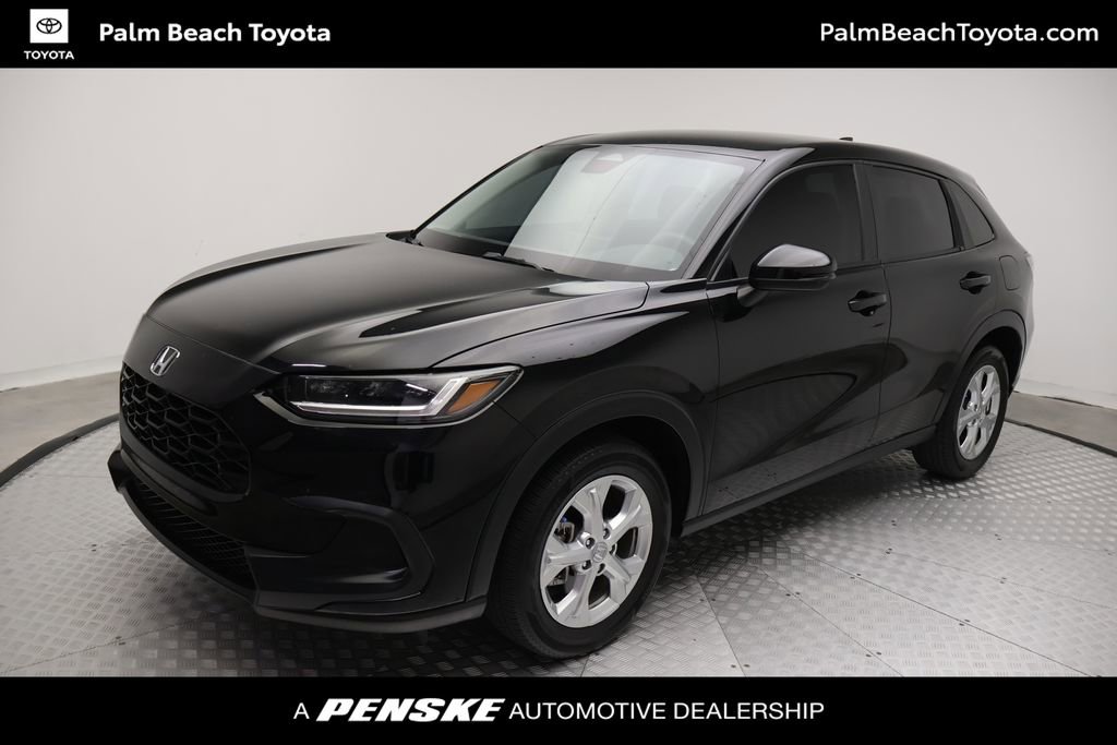 Used 2024 Honda HR-V LX image 1