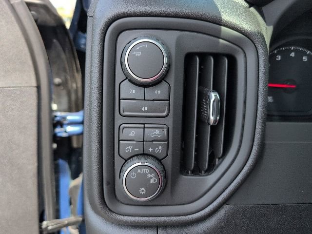 New 2026 Chevrolet Silverado 2500 Custom w/ Custom Value Package AWD/4WD image 16