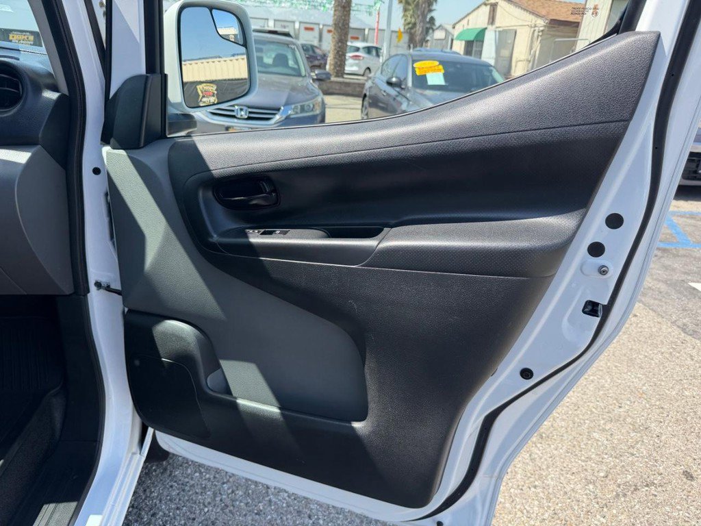 Used 2021 Nissan NV200 SV w/ Back Door Glass Package FWD image 28