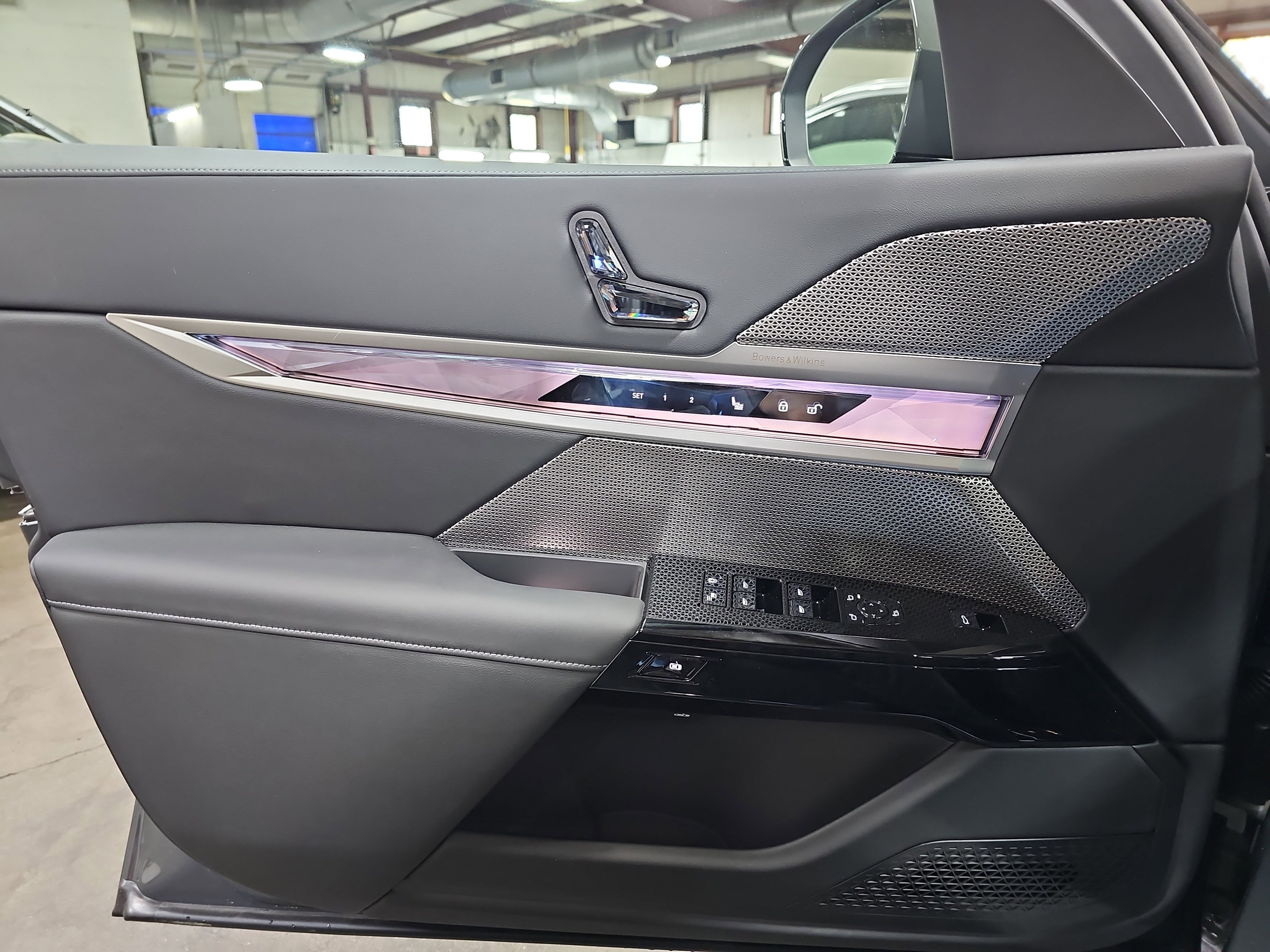 New 2026 BMW i7 eDrive50 w/ Executive Package image 28