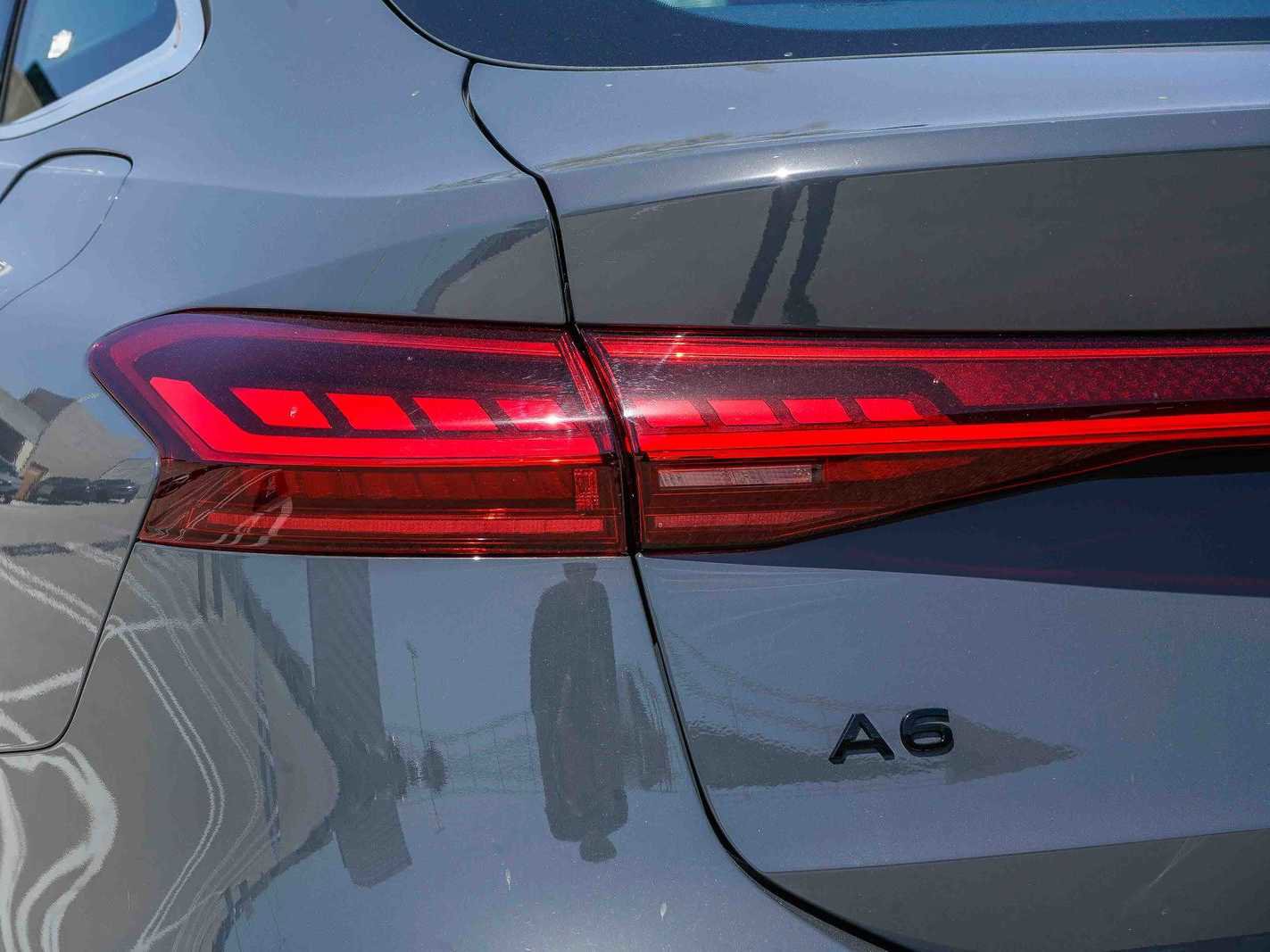 Used 2025 Audi A6 e-tron Premium Plus w/ Premium Plus image 9