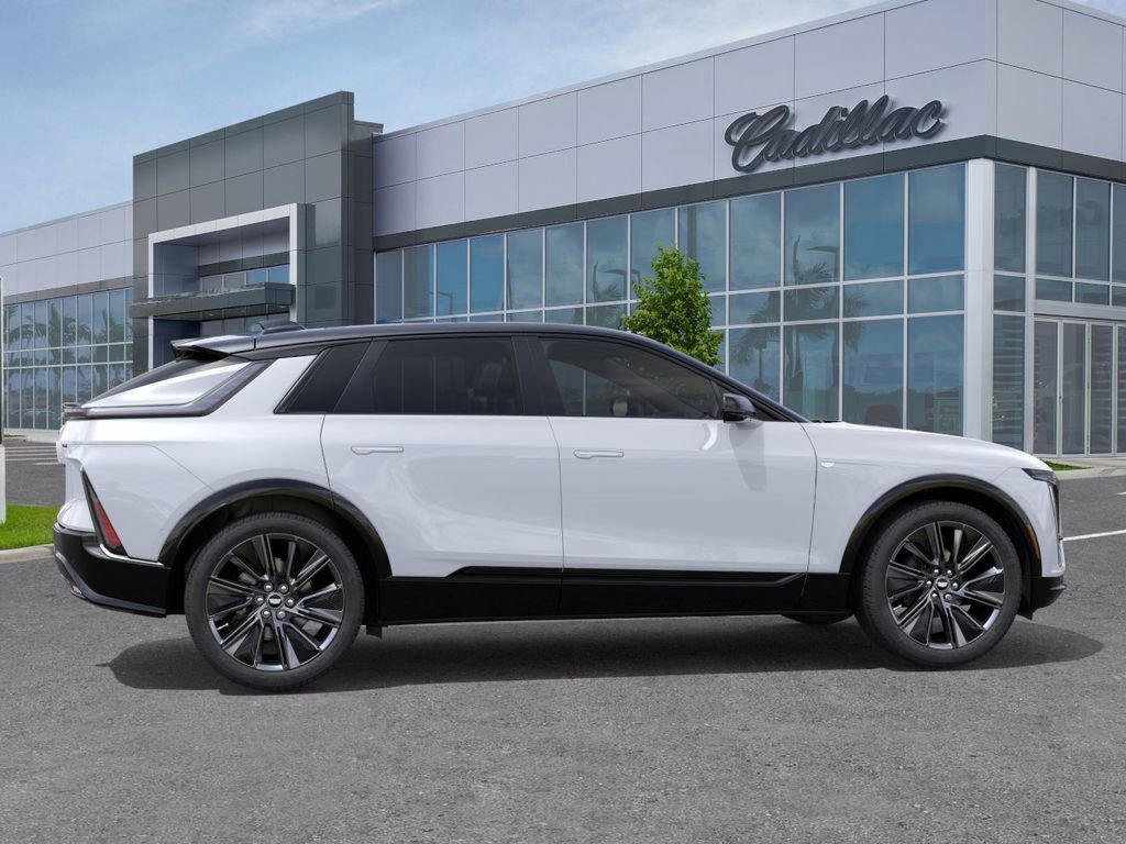 New 2026 Cadillac Lyriq Signature Sport RWD image 6