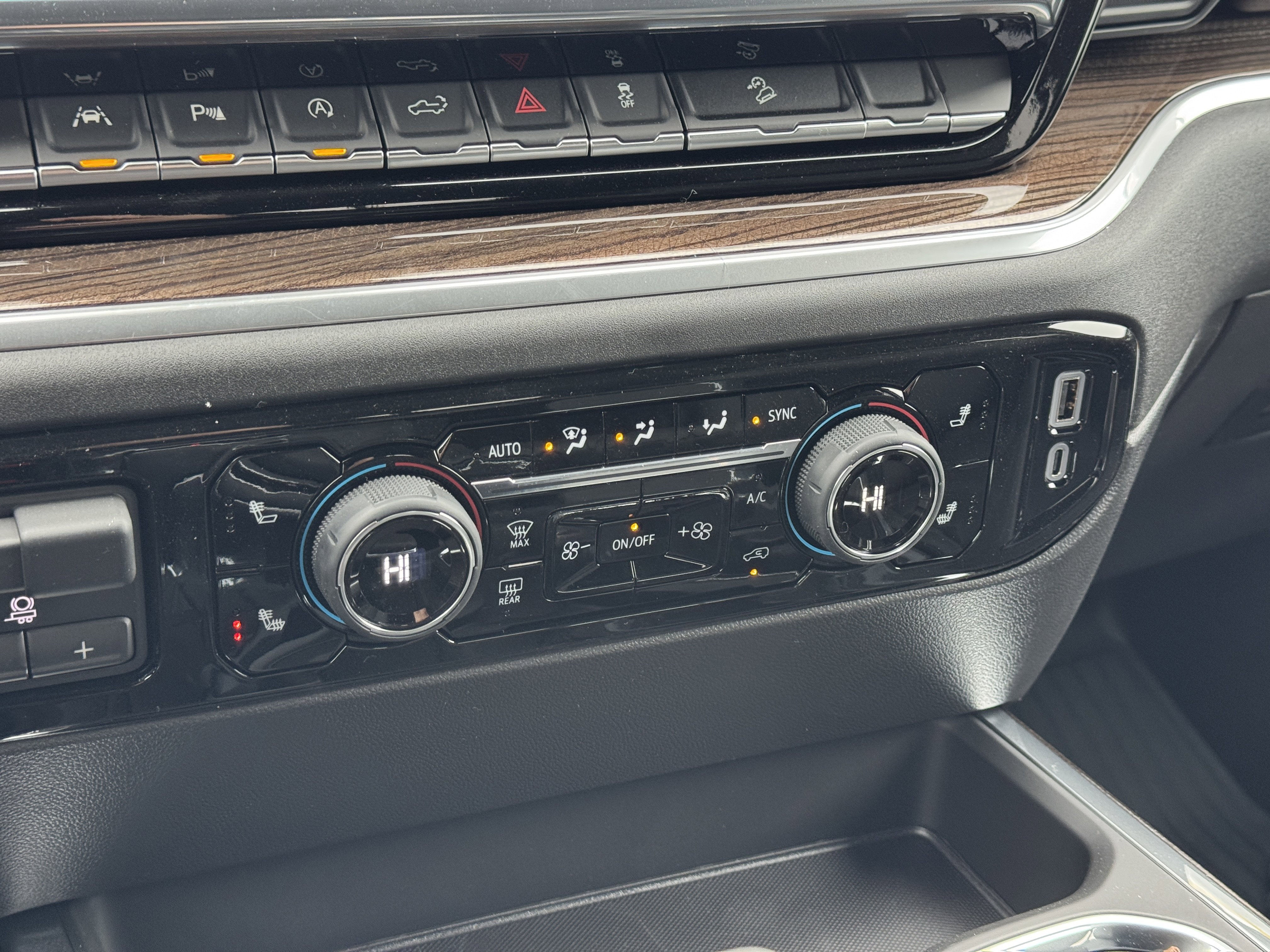 New 2026 Chevrolet Silverado 1500 LT Trail Boss w/ Safety Package image 23