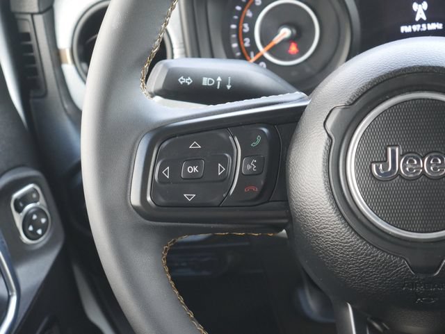 Used 2024 Jeep Wrangler Unlimited Sport AWD/4WD image 15