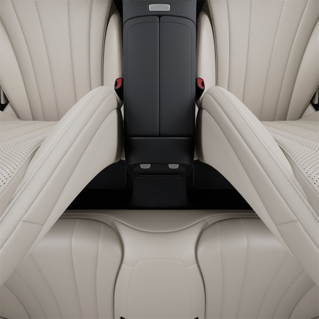 Used 2025 Mercedes-Benz E 350 Sedan image 47