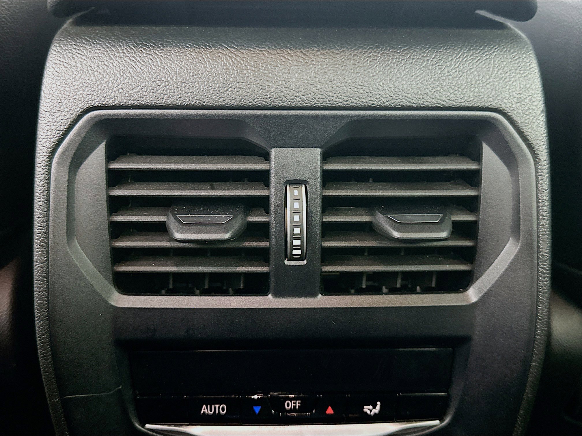 Used 2025 BMW 330i Sedan image 28